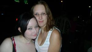 <img300*0:stuff/18_years_and_still_best_friends.jpg>