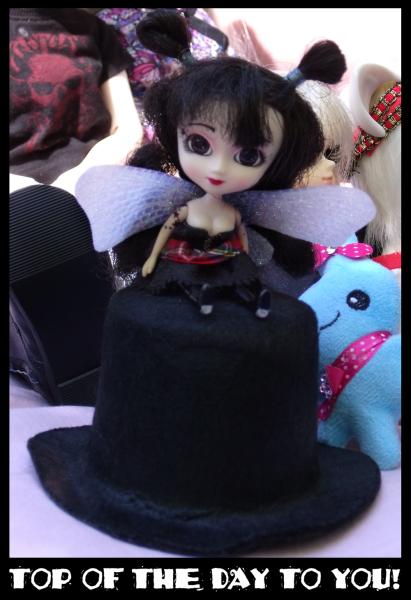 <img0*600:stuff/22%20my%20FanExpo%20BJD%20MU%202010.jpg>