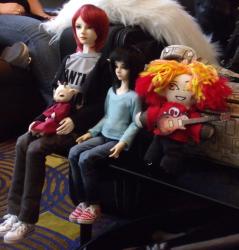 <img0*250:stuff/3%20my%20FanExpo%20BJD%20MU%202010.jpg>