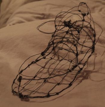 <img350*0:stuff/558FreeFromTheShoe.jpg>