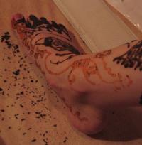 <img200*0:stuff/558_MehndiProgress.jpg>