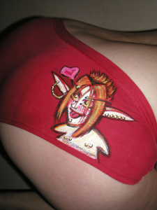 <img0*300:stuff/AodhPanties%20ThemDropped.png>