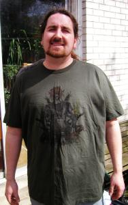 <img0*300:stuff/Bill%20in%20GRN%20Aodh%20shirt%201.jpg>