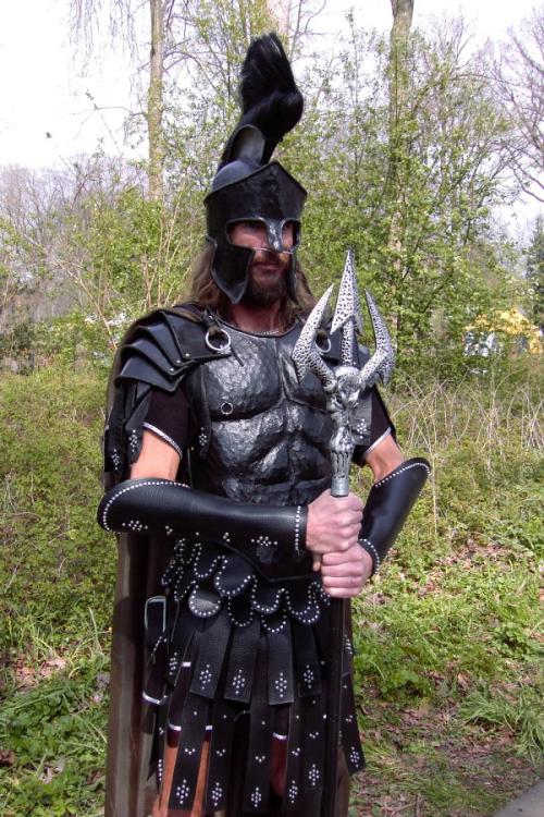 <img500*0:stuff/Black-Roman.jpg>