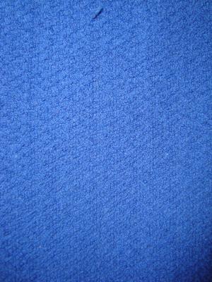 <img300*0:stuff/Blue_blanket_texture_closeup.jpg>