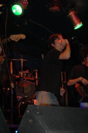 <img300*0:stuff/Buenos_Aires%2c_se_levanta....jpg>