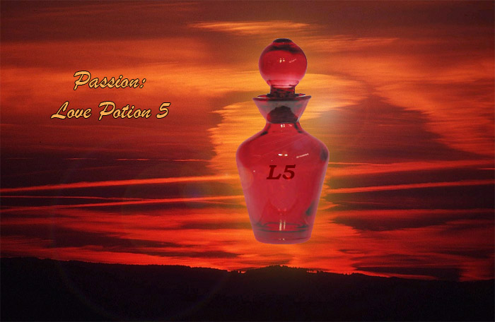 <img:stuff/C%3ACarrie%27s%20CrapTutorialredperfumeadfinish.jpg>