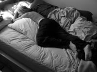 <img200*0:stuff/C%3ADocuments%20and%20SettingsAngiMy%20DocumentsMy%20PicturesDigital%20August%2006SleepingBlackAndWhite.jpg>