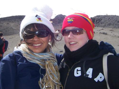 <img500*0:stuff/C%3ADocuments%20and%20SettingscarlosDesktopNew%20FolderCris%20and%20I%20on%20Cotopaxi.jpg>