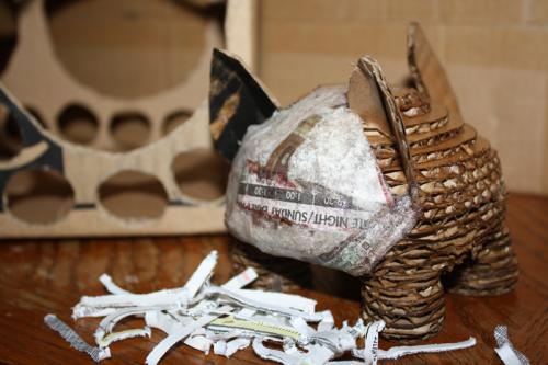<img500*333:stuff/Cardboard_Critter.jpg>