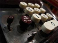 <img200*0:stuff/Cash_Register_IV.jpg>
