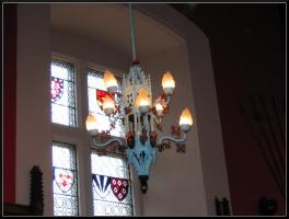 <img0*200:stuff/Castle%20lamp.jpg>