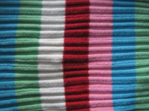 <img300*0:stuff/Child%27s_Sweater.jpg>