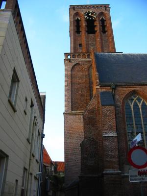 <img300*0:stuff/Culemborg_church_askew.jpg>