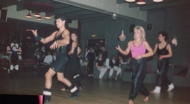 <img:stuff/Dance01.jpg>
