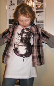 <img0*300:stuff/Eirikr%20in%20Shifty%20shirt%202.jpg>