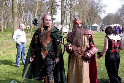 <img500*0:stuff/Elf-and-Dworf.jpg>