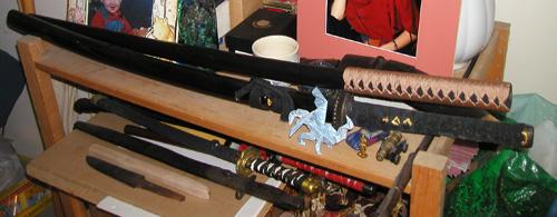 <img500*0:stuff/FX%2032%20mix%20of%20old%20%26%20new%20swords.jpg>