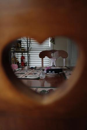 <img300*0:stuff/Family_Dining_Area.jpg>