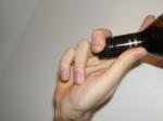<img150*0:stuff/Hand_throwing_bottle..jpg>