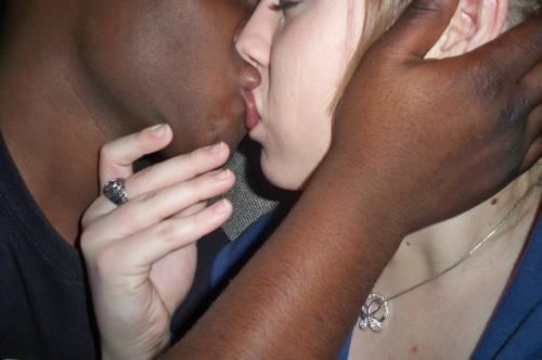 <img0*332:stuff/Image_1055222.jpg>