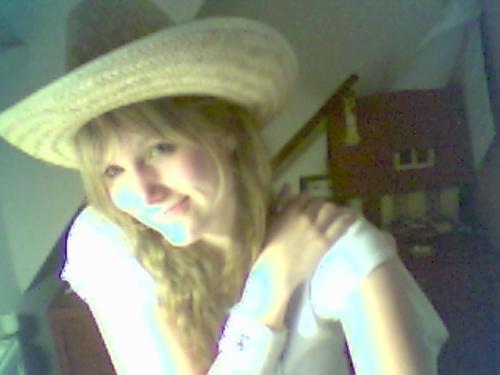<img0*375:stuff/Image_524995.jpg>
