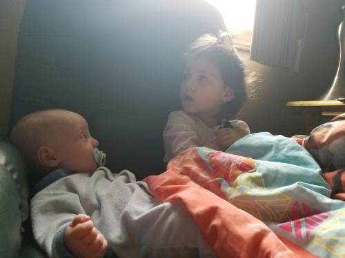 <img500*375:stuff/Lily_and_Christopher%21.jpg>