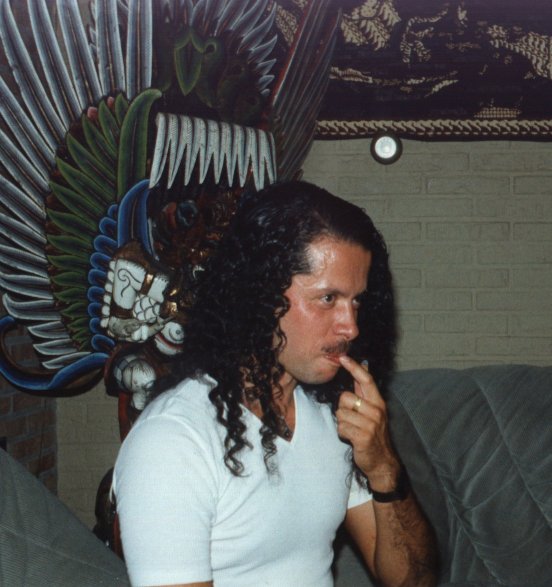 <img:stuff/LongHair.jpg>