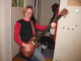 <img0*200:stuff/MA%20assbly11%20O%2708.JPG>