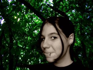 <img300*0:http://elftown.heddate.com/stuff/Mischievous_Elf_-_Me%3f.jpg>