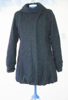 <img0*200:stuff/NehirwenWintercoat.jpg>
