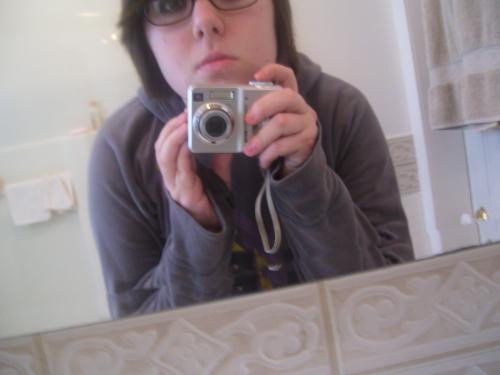 <img500*375:stuff/Oh%2c_a_mirror..jpg>