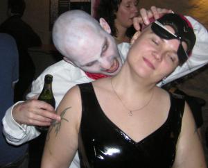 <img300*0:stuff/PerVampire.jpg>