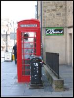 <img0*200:stuff/Red%20telephone%20booth.jpg>
