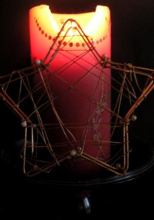 <img300*0:stuff/Red_Star.jpg>