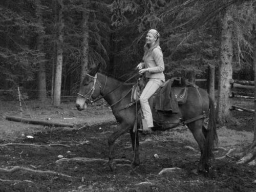 Riding_Huckleberry_Mule