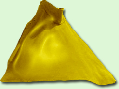 <img:http://elftown.heddate.com/stuff/RoLGoldCloak.jpg>