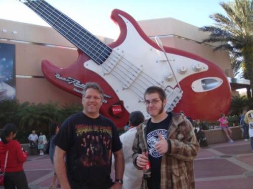<img500*374:stuff/Rob_and_I.jpg>
