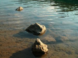 <img300*0:stuff/Rocks_Again%21.jpg>