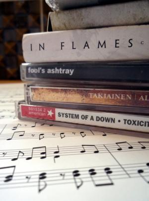 <img300*0:stuff/Sah_muse.JPG>