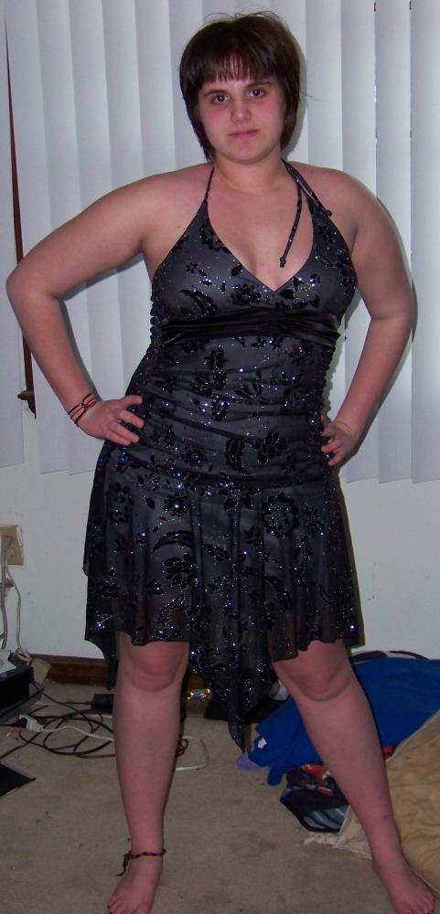 <img481*1000:stuff/Senior_Dinner_Dance_Dress.jpg>