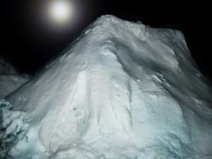 <img300*0:stuff/SkiAvalancheMountian.jpg>