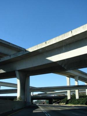 <img300*0:stuff/Spaghetti_Junction_of_Atl..jpg>