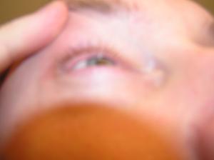 <img300*0:stuff/Strange_eye_from_below._.jpg>