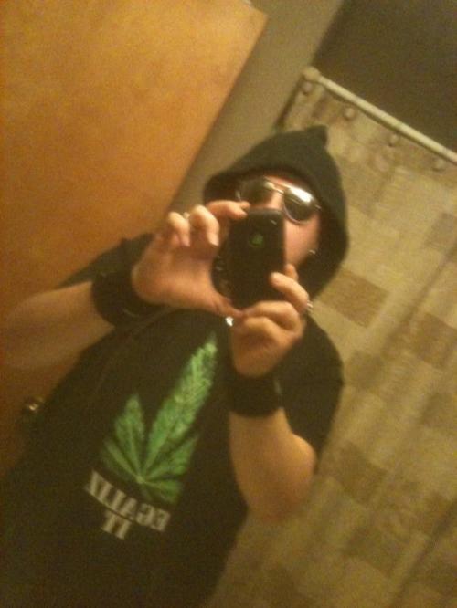 <img500*666:stuff/This_Is_Me_Now%21.jpg>