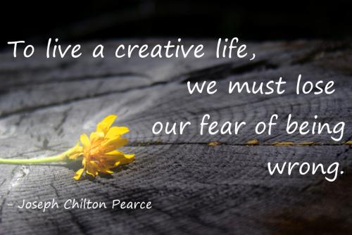 <img500*334:stuff/To_live_a_creative_life.....jpg>