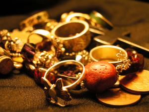 <img300*0:stuff/Treasure_II.jpg>