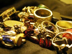 <img300*0:stuff/Treasure_III.jpg>