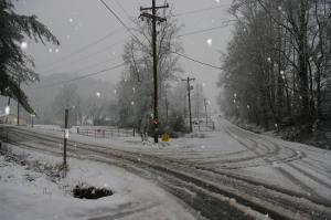 <img300*0:stuff/Yule%20Snow%20Lights.jpg>