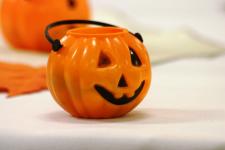 <img0*150:stuff/aj/169023/Halloweeny.jpg>